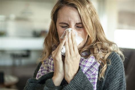 7 Reasons for Your Constant Runny Nose